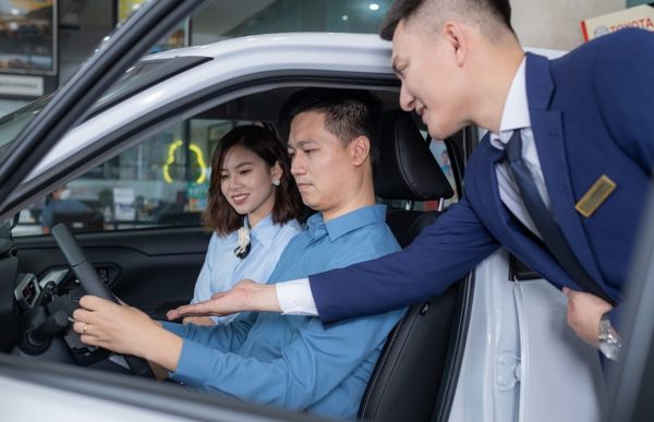 Thói quen lái xe an toàn - Ảnh Toyota