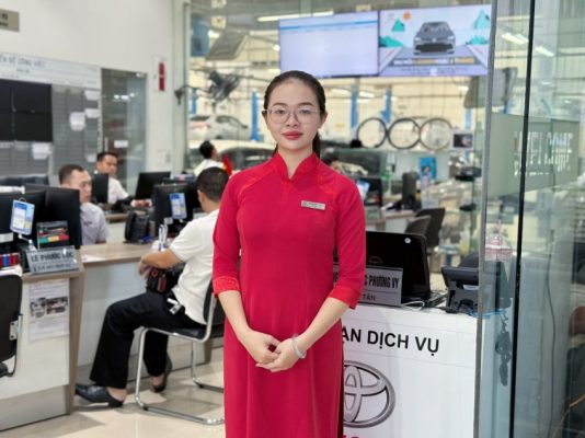 Mua xe Toyota 7 chỗ cũ ở đâu uy tín