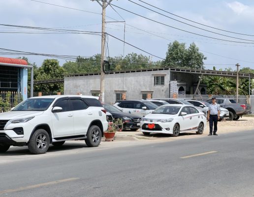 Xe Toyota 5 chỗ cũ nào tiết kiệm xăng nhất?