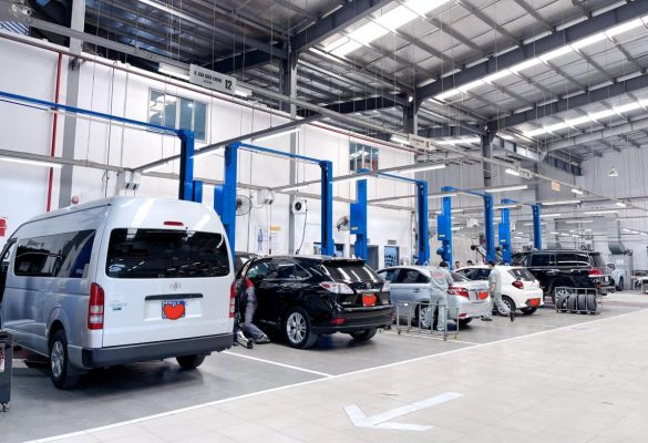 Nên thay nhớt ô tô Toyota sau bao lâu